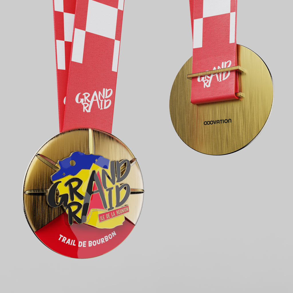 medaille du grand raid trail de bourbon officielle