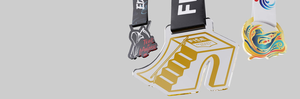médaille en plexiglass personnalisée