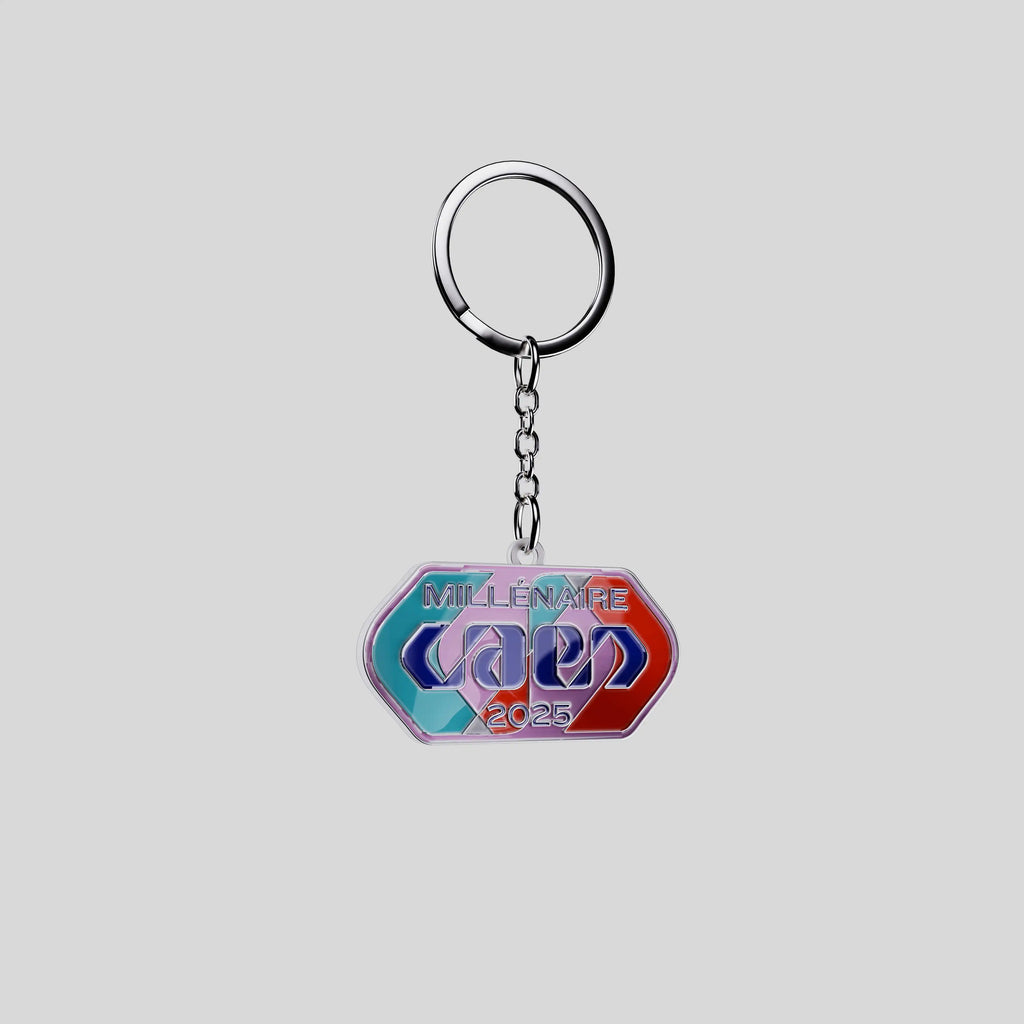 porte clé en métal avec émaillage couleur multicolore